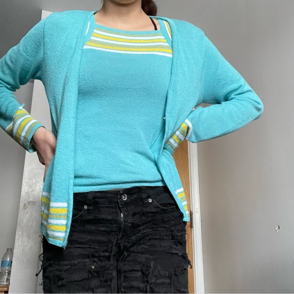 Vintage Tank and cardigan Set - Picture 7 of 8